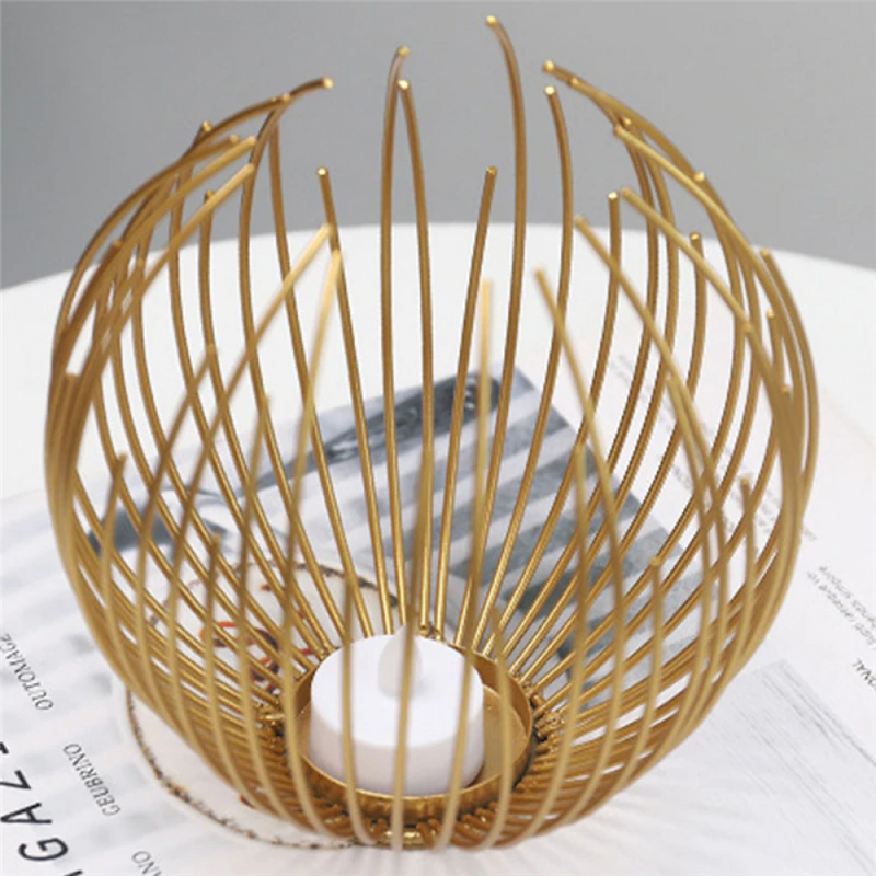 Maxwell Basket Candle Holder