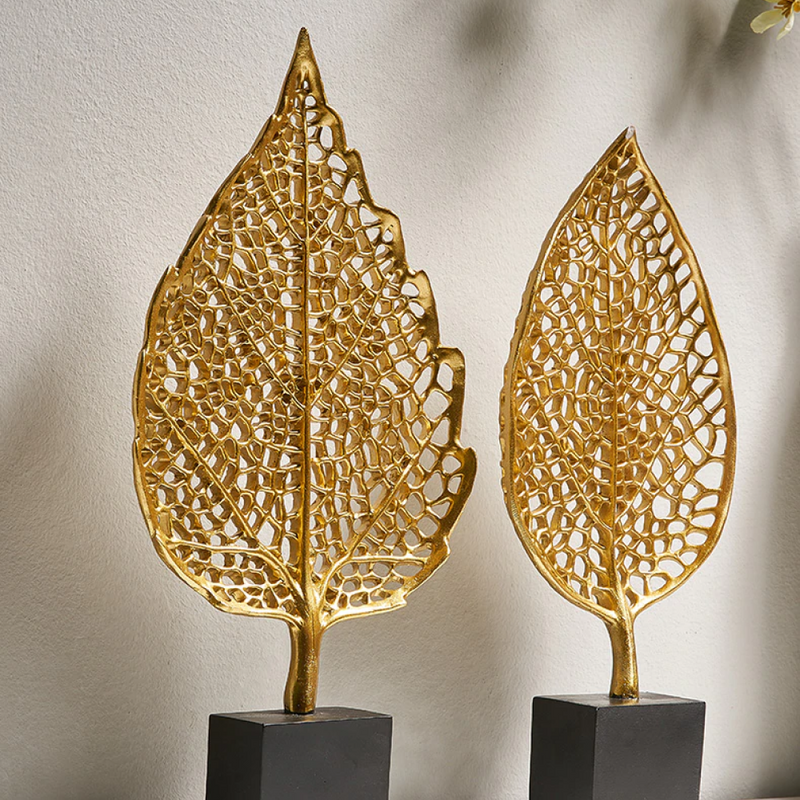 Mknono Gold Leaf Model Sculpture