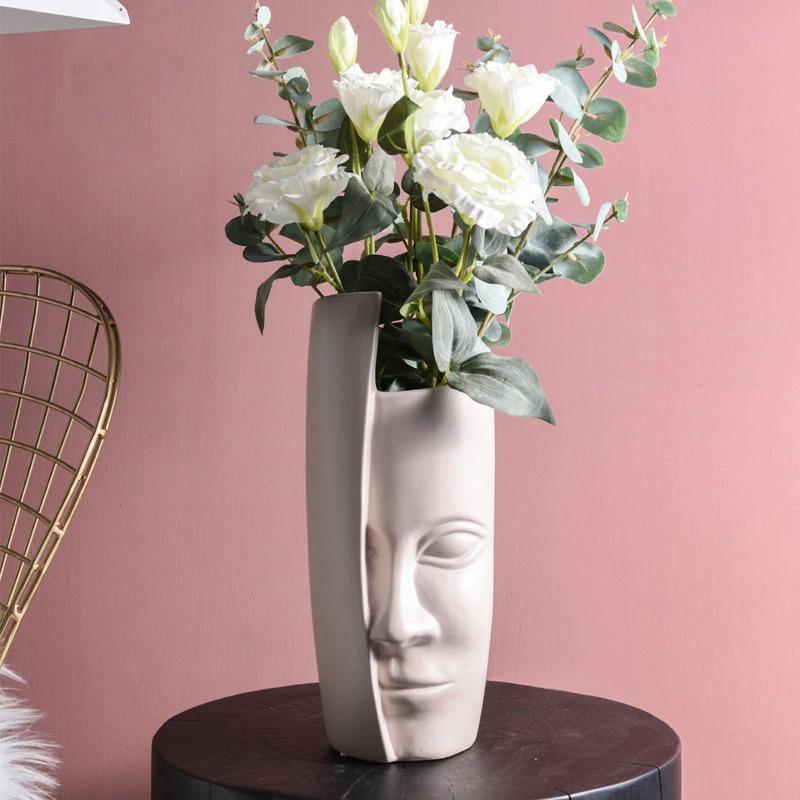 Hidden Face Vases