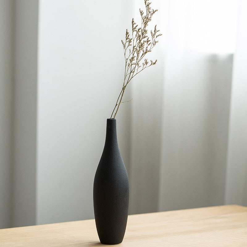 Tove - Modern Minimalistic Vase