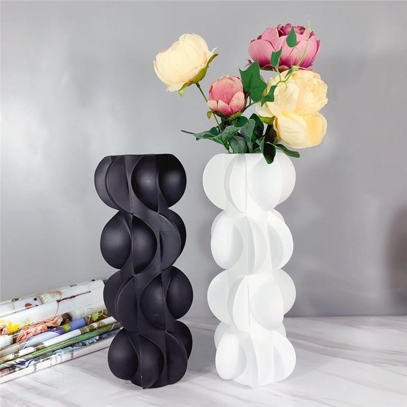 Abby Abstract Petal Vases