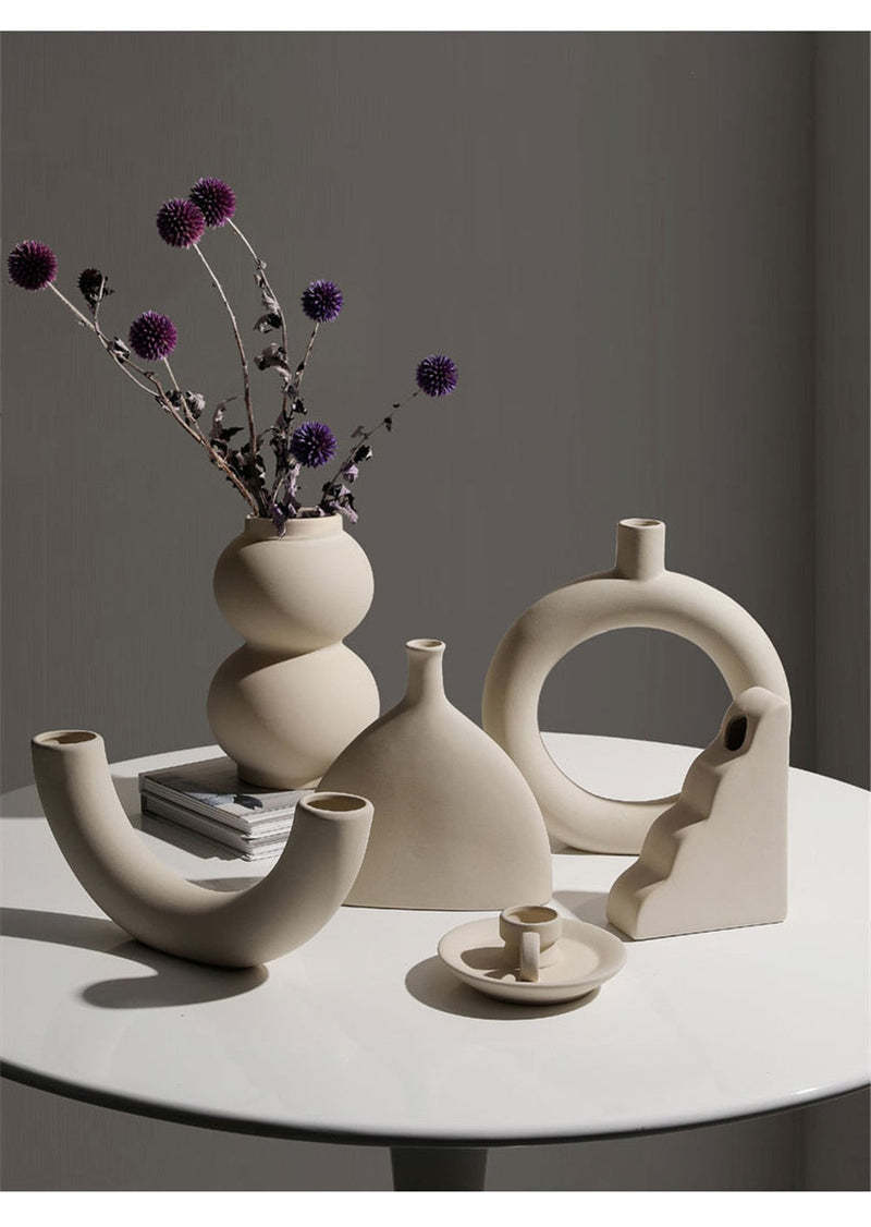 Ingrid - Minimal Ceramic Vase