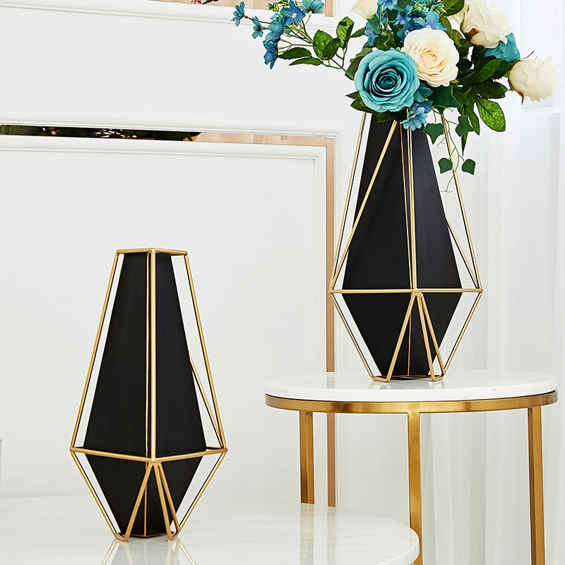 American Golden Wrought Iron Vase  Light Luxury